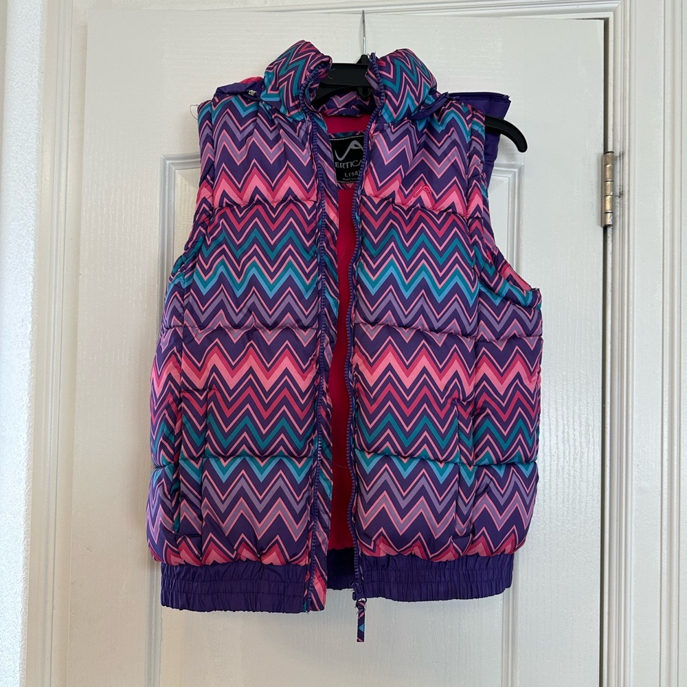 Puffer insulated vest girls 14 Large. Vertical‘9 Pink
